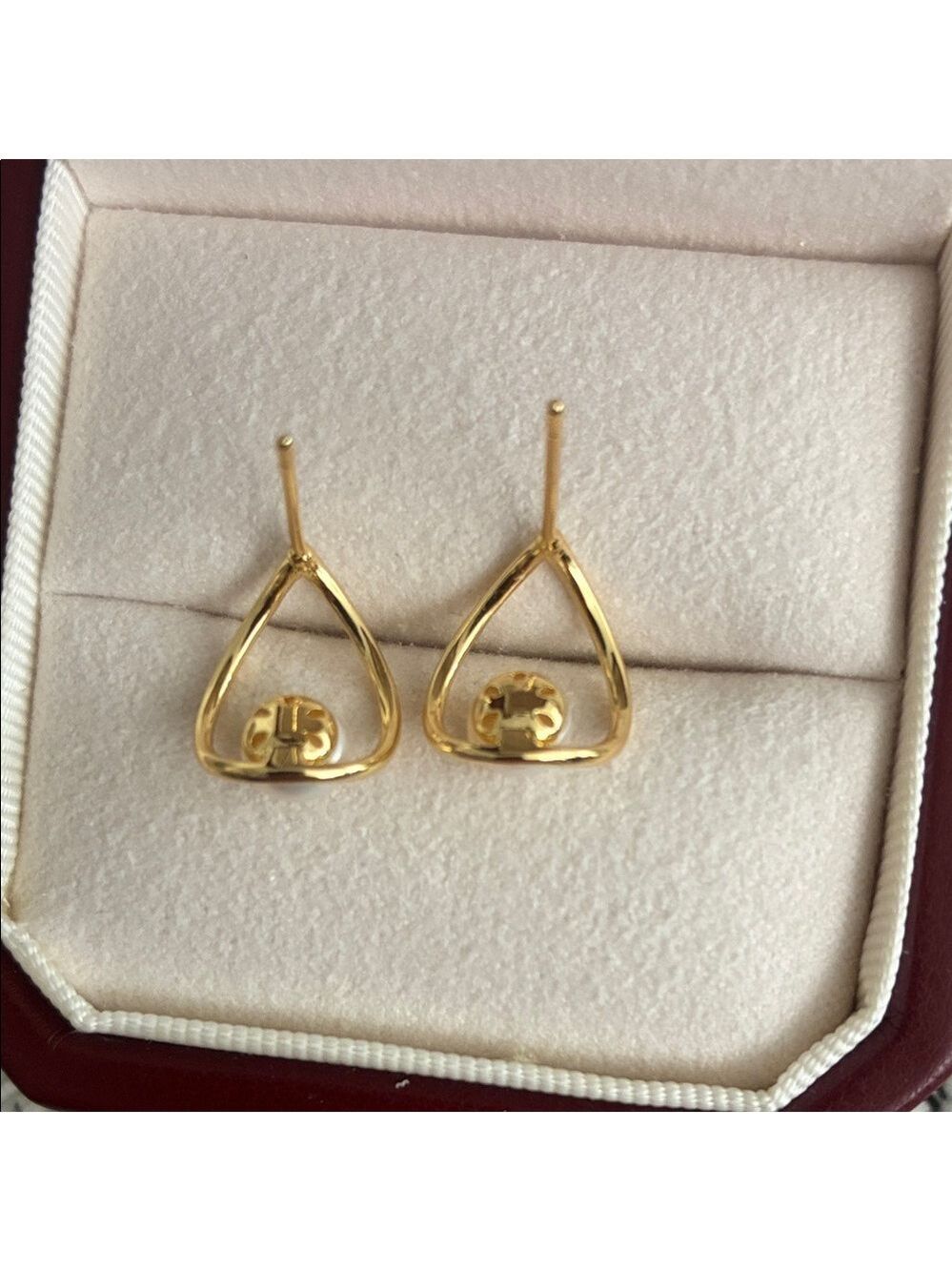 Gold Teardrop Pearl Stud Earrings - Elegant Women’s Jewelry - Picture 2 of 3